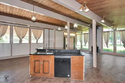 23935 S Kings Road, Crete, IL 60417 - Photo 7