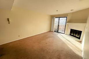 1340 Brook St, Saint Charles, IL 60174 - Photo 3