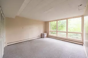 341 Hickory Haven Dr E, Gurnee, IL 60031 - Photo 11