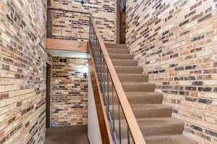 9190 S Rd, Palos Hills, IL 60465 - Photo 25
