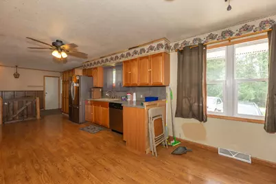 1572 Winnetka Street, Dixon, IL 61021 - Photo 25