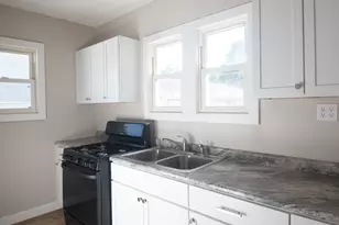 316 Spruce St, Dixon, IL 61021 - Photo 11