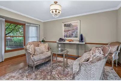 7806 Regency Grove Drive, Darien, IL 60561 - Photo 13