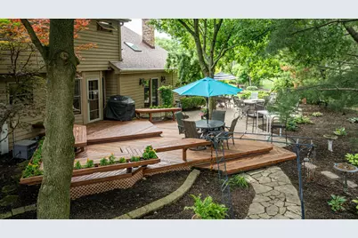 7806 Regency Grove Drive, Darien, IL 60561 - Photo 3