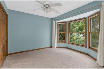 7806 Regency Grove Drive, Darien, IL 60561 - Photo 23