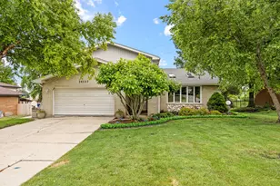 14127 Pheasant Ln, Orland Park, IL 60467 - Photo 1