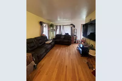801 Indiana Avenue, Waukegan, IL 60085 - Photo 3