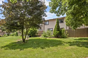 713 Acadia Ct, Roselle, IL 60172 - Photo 27