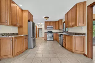 910 N Marley Rd, New Lenox, IL 60451 - Photo 9