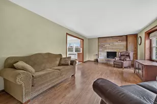 910 N Marley Rd, New Lenox, IL 60451 - Photo 3
