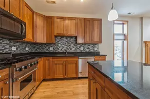 3932 S Lake Park Ave, Chicago, IL 60653 - Photo 5