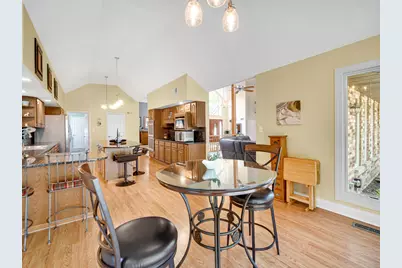 708 Galway Lane, Prospect Heights, IL 60070 - Photo 13