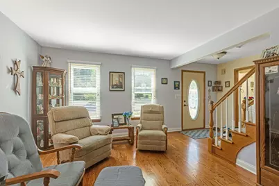 1898 McRae Lane, Mundelein, IL 60060 - Photo 3