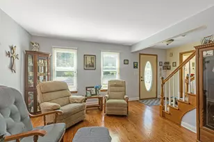 1898 McRae Ln, Mundelein, IL 60060 - Photo 3
