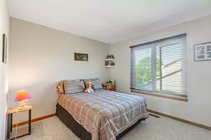 1898 McRae Ln, Mundelein, IL 60060 - Photo 19