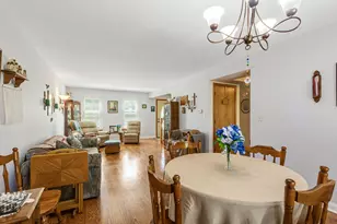 1898 McRae Ln, Mundelein, IL 60060 - Photo 7