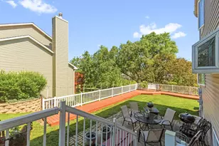 1898 McRae Ln, Mundelein, IL 60060 - Photo 23