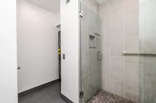 33 W Ontario St, Chicago, IL 60654 - Photo 33