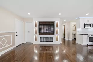 1056 W 107th Pl, Chicago, IL 60643 - Photo 5