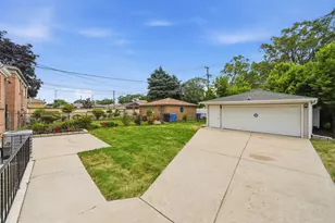 1056 W 107th Pl, Chicago, IL 60643 - Photo 31