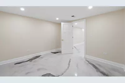 1056 W 107th Place, Chicago, IL 60643 - Photo 23