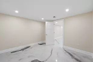 1056 W 107th Pl, Chicago, IL 60643 - Photo 23