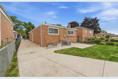 1056 W 107th Place, Chicago, IL 60643 - Photo 27