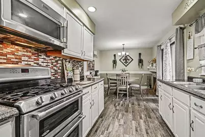 30W100 Maplewood Drive, Warrenville, IL 60555 - Photo 11
