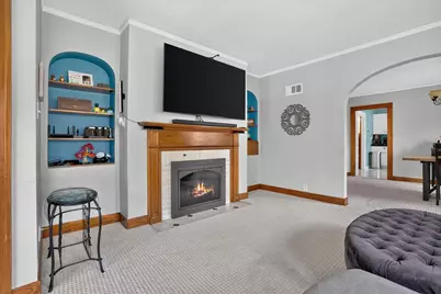 310 E Elm Street, Fairbury, IL 61739 - Photo 9