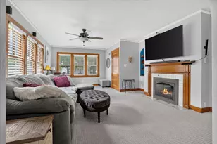 310 E Elm St, Fairbury, IL 61739 - Photo 7