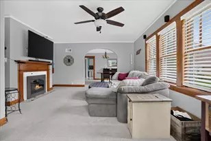 310 E Elm St, Fairbury, IL 61739 - Photo 5