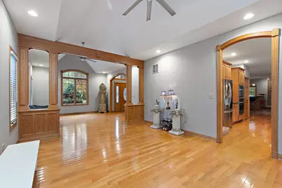 [Address not provided], New Lenox, IL 60451 - Photo 11