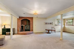 23086 Glidden Rd, Dekalb, IL 60115 - Photo 23