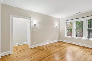 219 N Oak Park Ave, Oak Park, IL 60302 - Photo 5