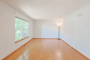 20456 Spruce Ln, Crest Hill, IL 60403 - Photo 13