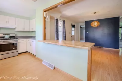 11635 Rimsnider Road, Hinckley, IL 60520 - Photo 9