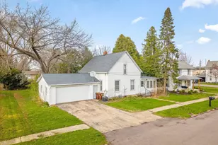 407 W 4th St, Byron, IL 61010 - Photo 37