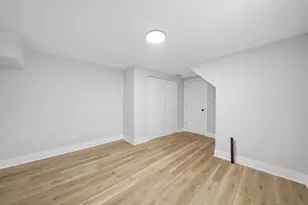 8049 S Kimbark Ave, Chicago, IL 60619 - Photo 23