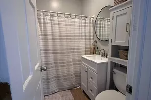 120-122 S Commonwealth Ave, Aurora, IL 60506 - Photo 11
