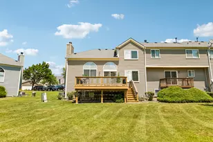 6743 E Wellsley Ct, Gurnee, IL 60031 - Photo 25