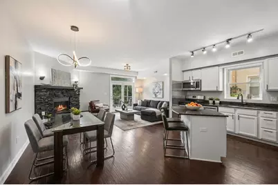 [Address not provided], Chicago, IL 60637 - Photo 3