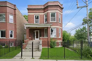 7843 S Burnham Ave, Chicago, IL 60649 - Photo 1
