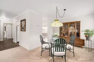 1001 N Mill St, Naperville, IL 60563 - Photo 3