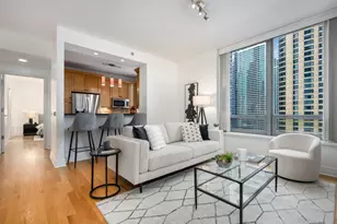 600 N Lake Shore Dr, Chicago, IL 60611 - Photo 9