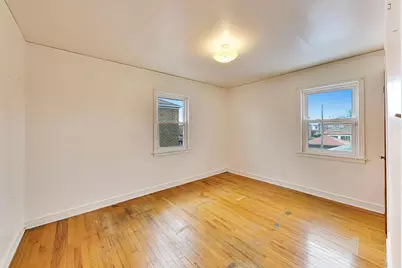 4051 W 56th Place, Chicago, IL 60629 - Photo 11