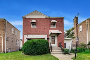 4051 W 56th Pl, Chicago, IL 60629 - Photo 1