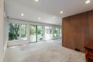 445 Chapel Hill Ln, Northfield, IL 60093 - Photo 9