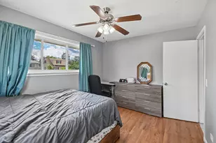 674 St Marys Pkwy, Buffalo Grove, IL 60089 - Photo 13