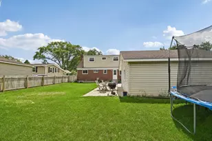 674 St Marys Pkwy, Buffalo Grove, IL 60089 - Photo 35