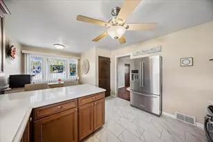 883 Buffalo Ave, Calumet City, IL 60409 - Photo 11